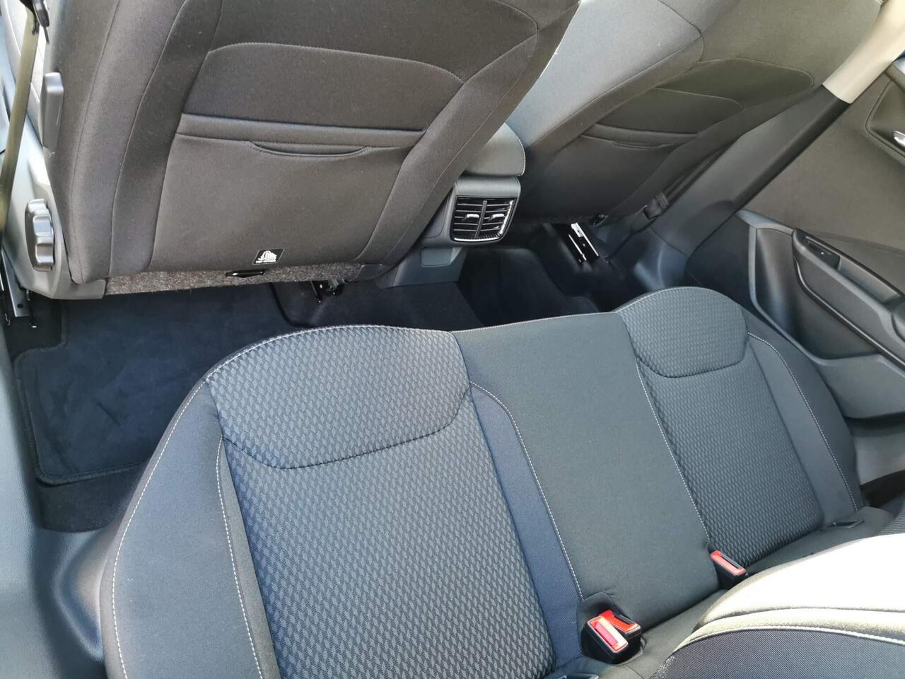 Skoda Fabia — photo 10