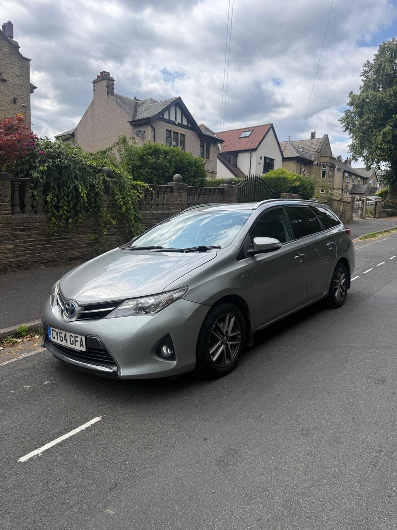 Toyota Auris — photo 3