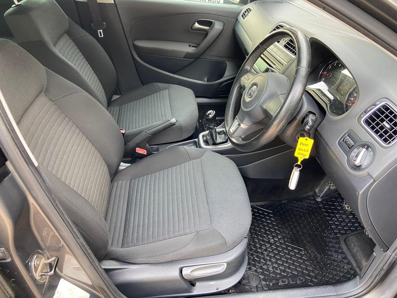 Volkswagen Polo — photo 12
