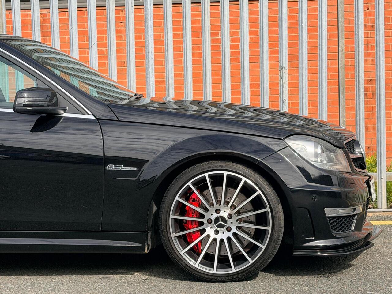 2013 Mercedes-Benz C Class 6.3 C63 V8 AMG SpdS MCT Euro 5 4dr, photo 6