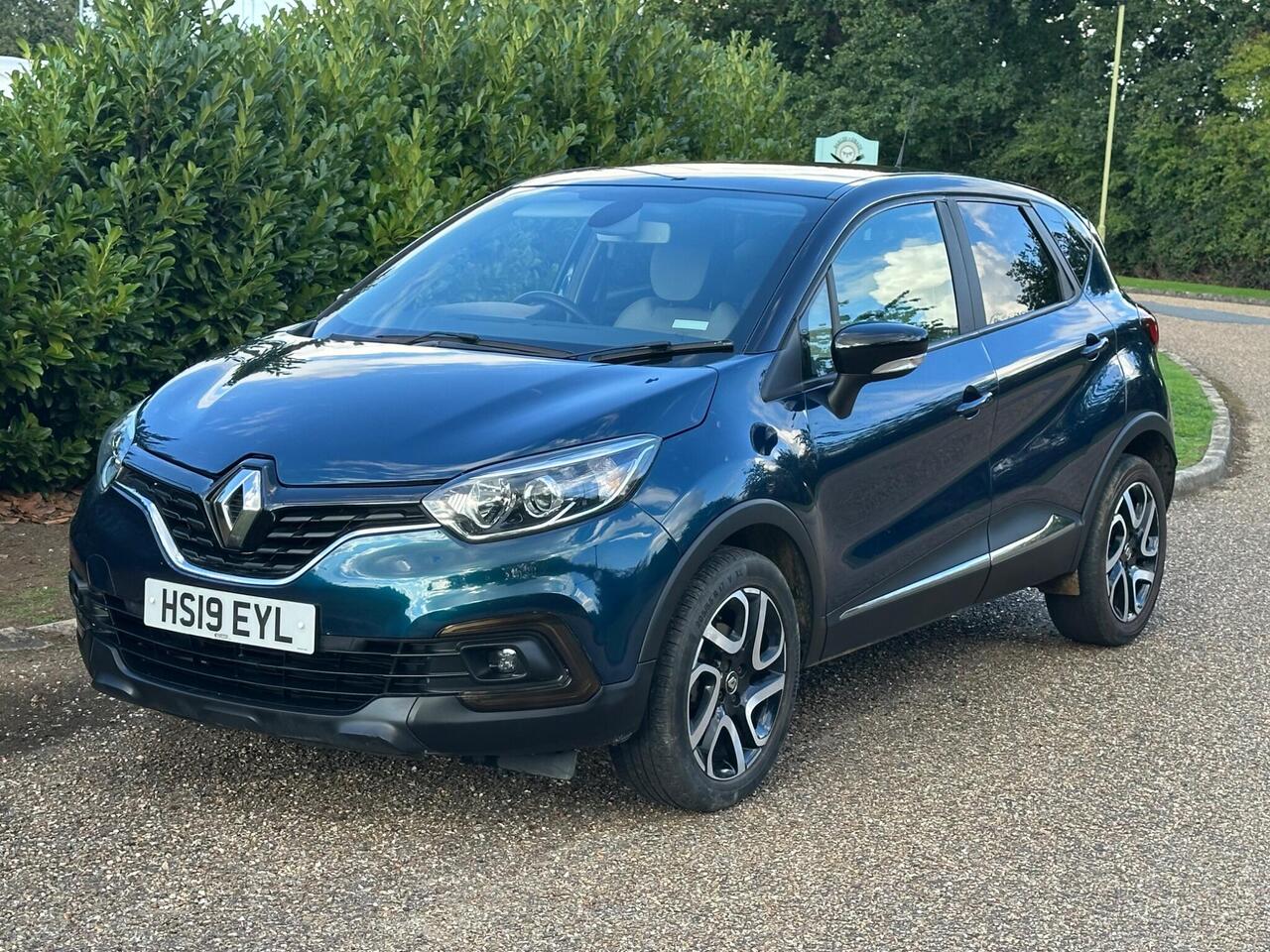 Renault Captur — photo 2