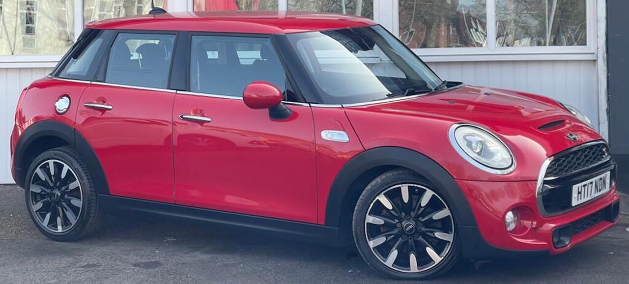 MINI Hatch — photo 3