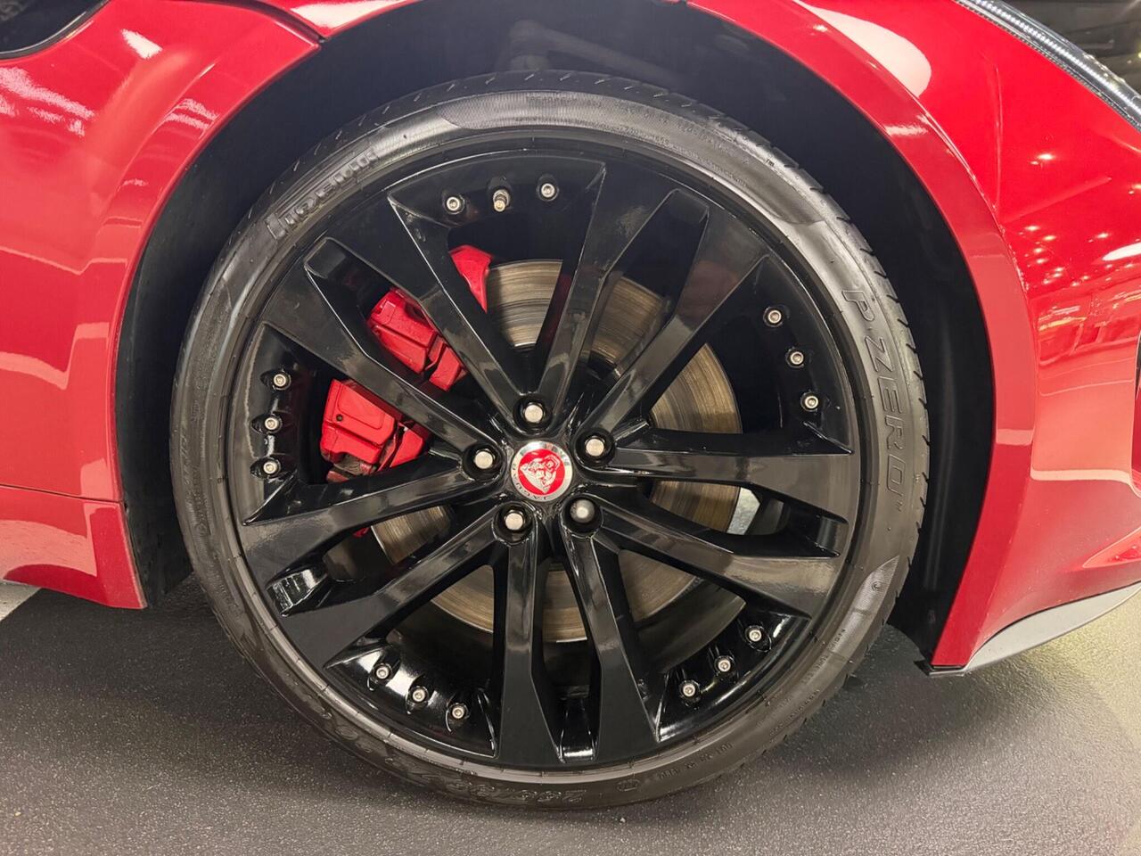 Jaguar F-Type — photo 43