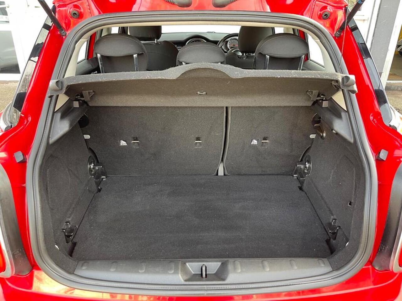 MINI Hatch — photo 18