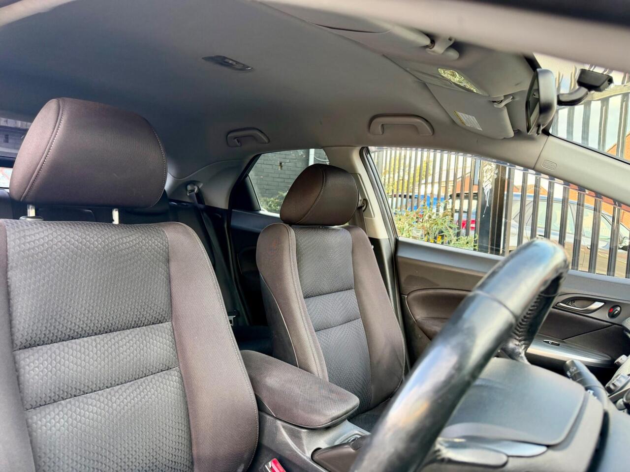 Honda Civic — photo 7