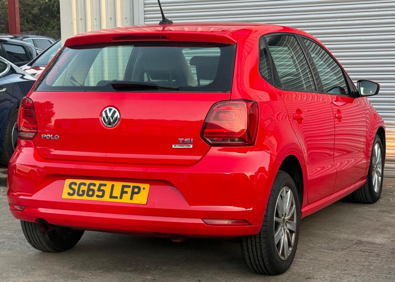 Volkswagen Polo — photo 6
