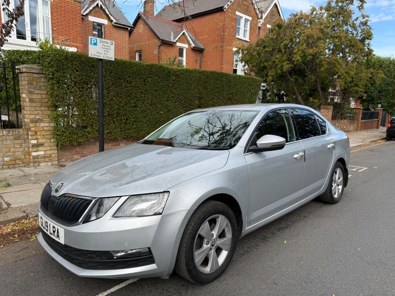 Skoda Octavia — photo 9