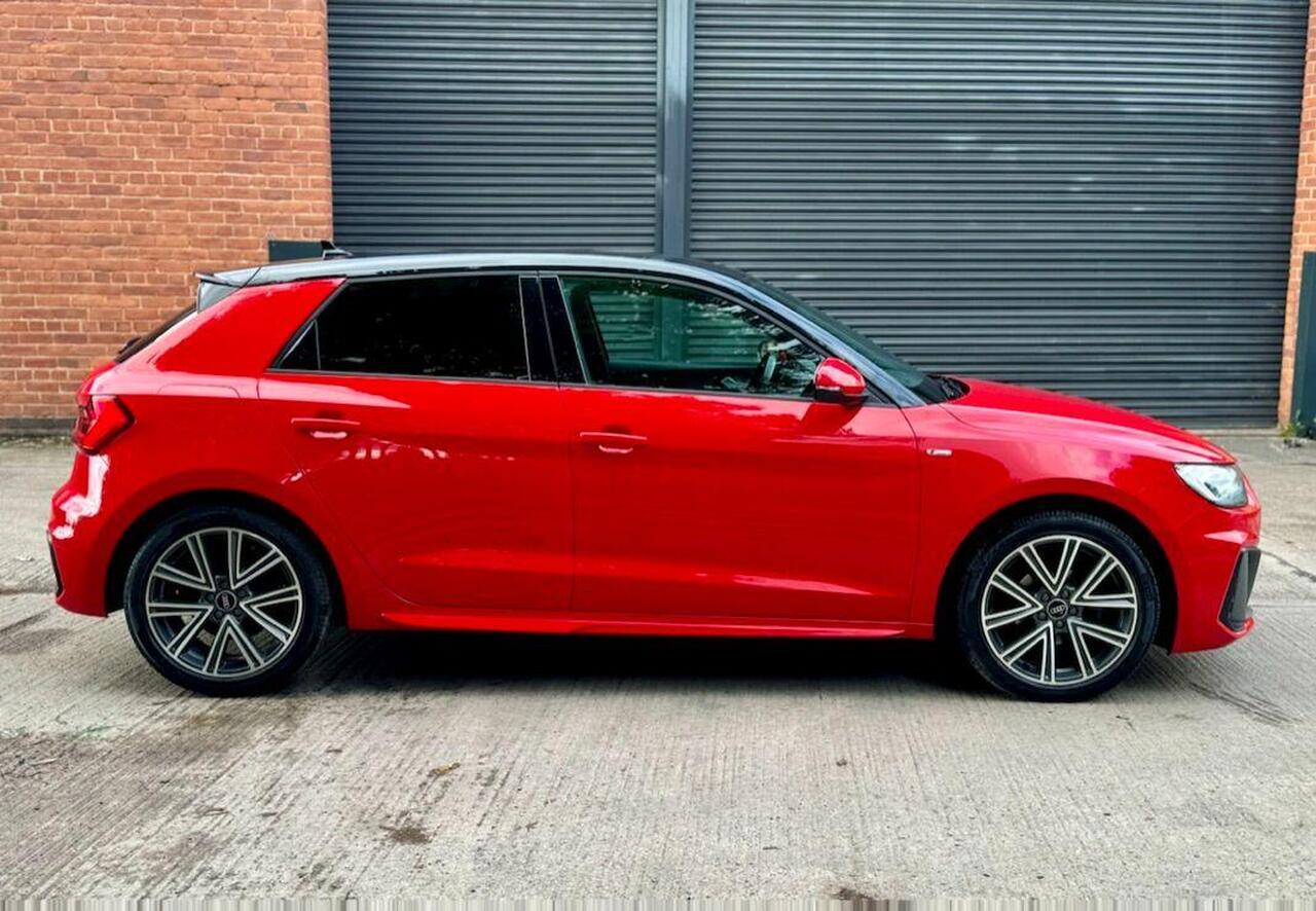 Audi A1 — photo 25