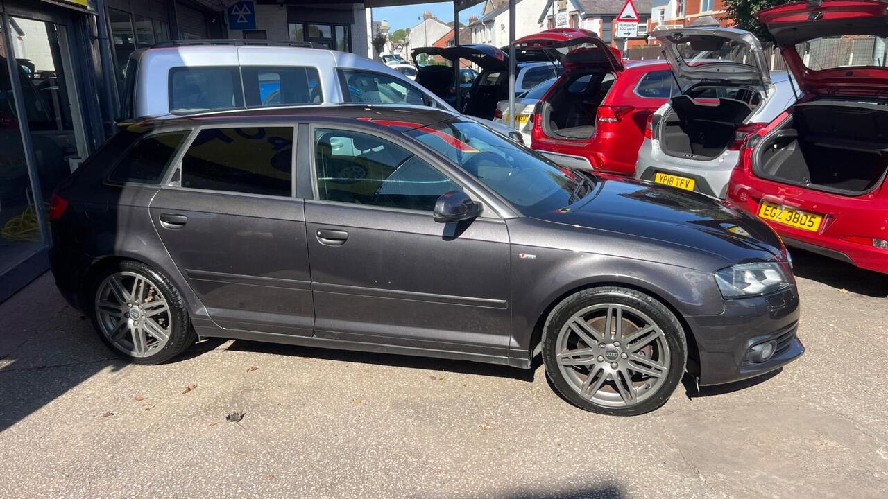 Audi A3 — photo 7