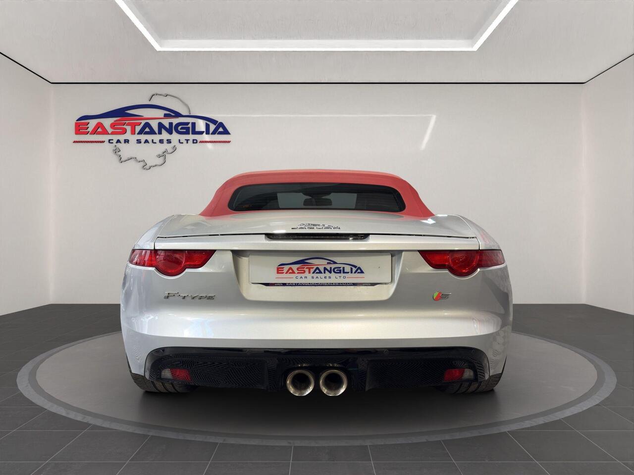 Jaguar F-Type — photo 7