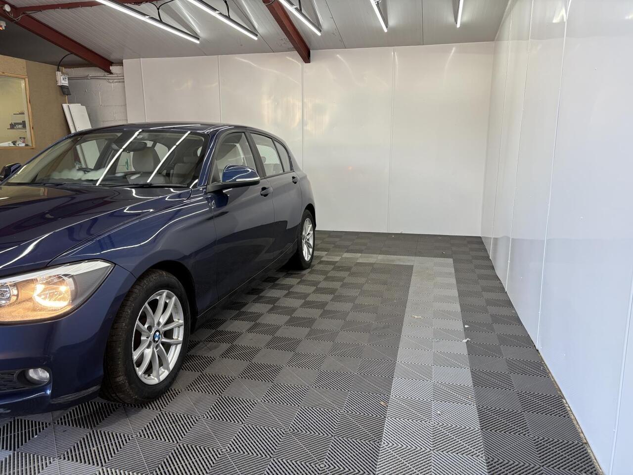 BMW 1 Series — photo 3