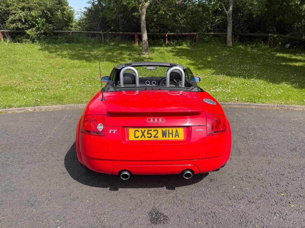 Audi TT — photo 11