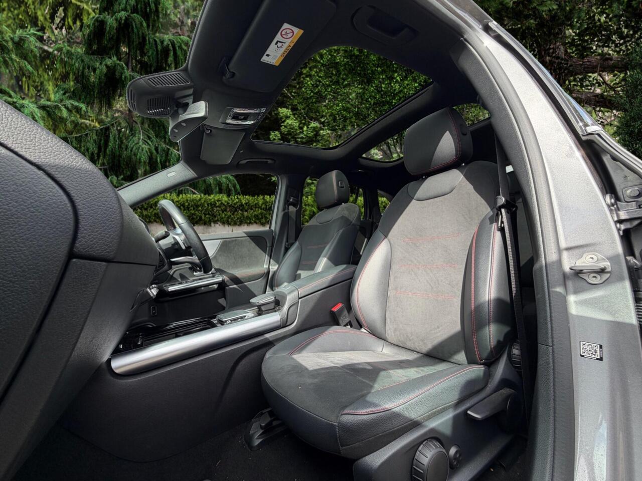 Mercedes-Benz EQA — photo 26