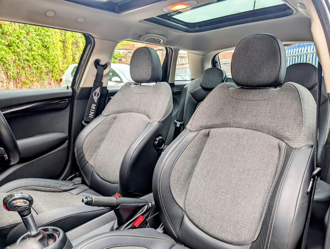 MINI Hatch — photo 19