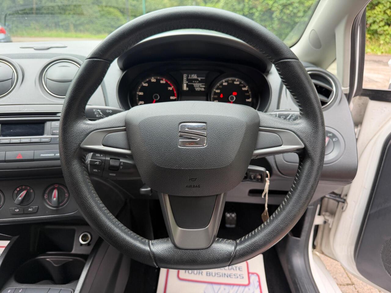 SEAT Ibiza — photo 19