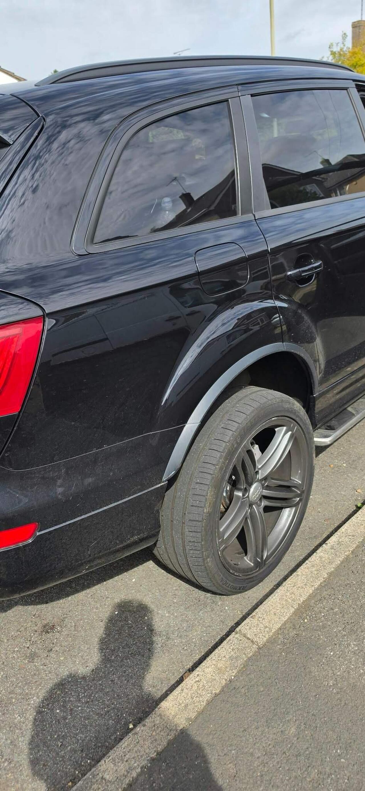 Audi Q7 — photo 13