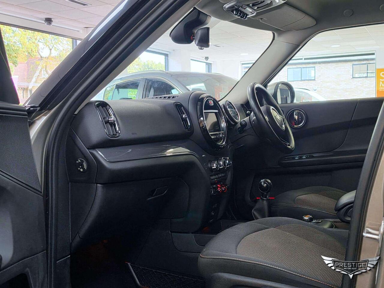 MINI Countryman — photo 50