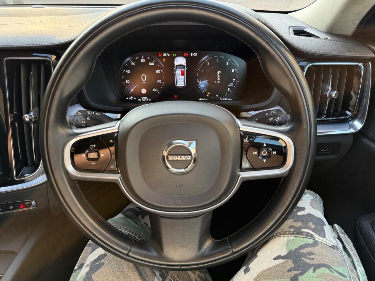 Volvo V60 — photo 15