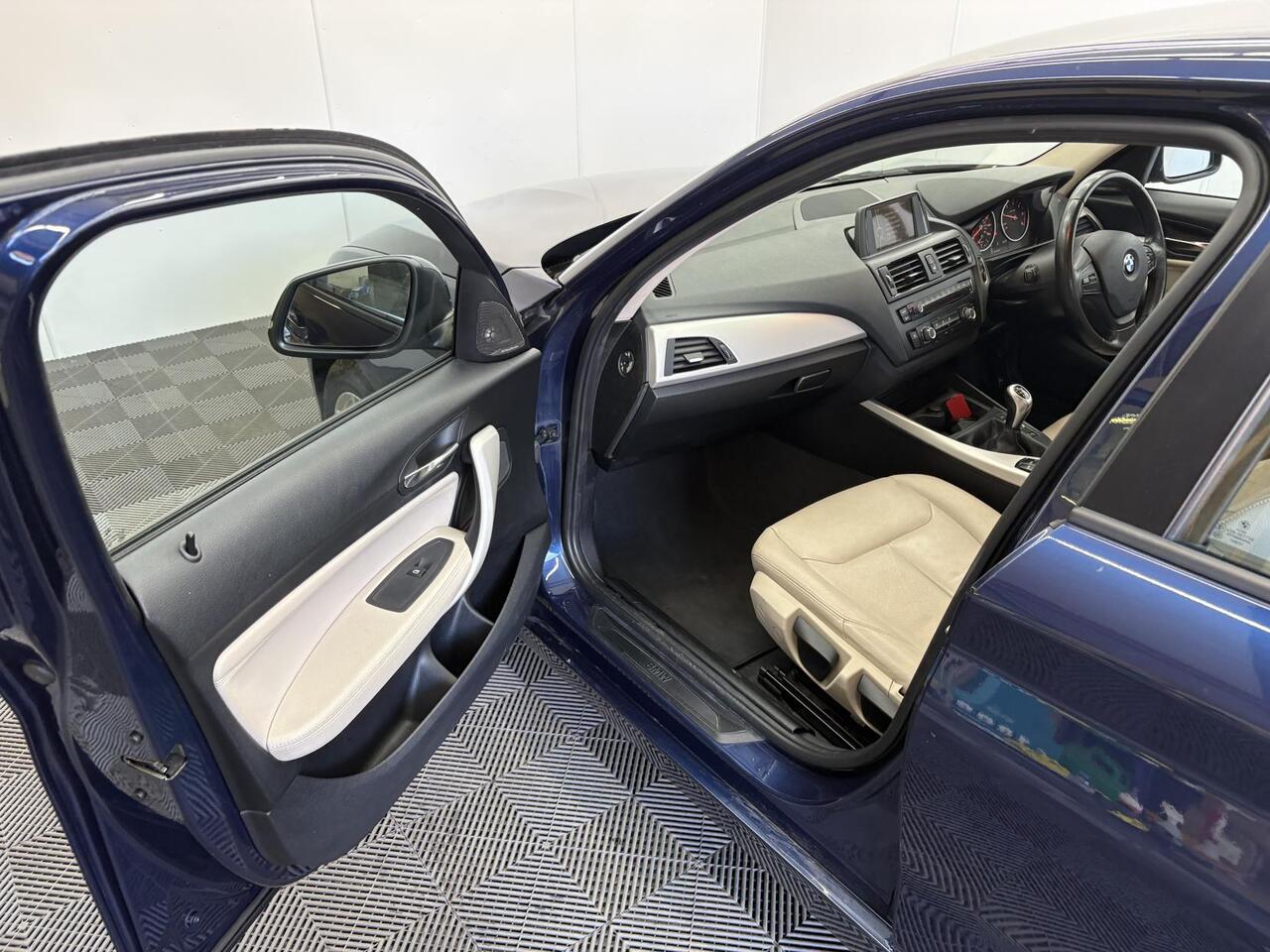 BMW 1 Series — photo 28