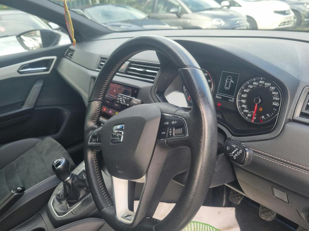 SEAT Ibiza — photo 44