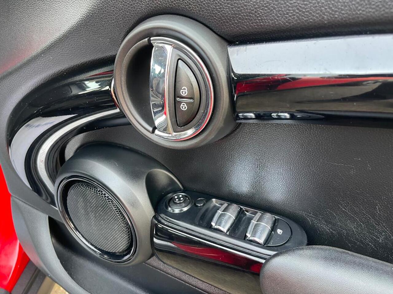 MINI Hatch — photo 15