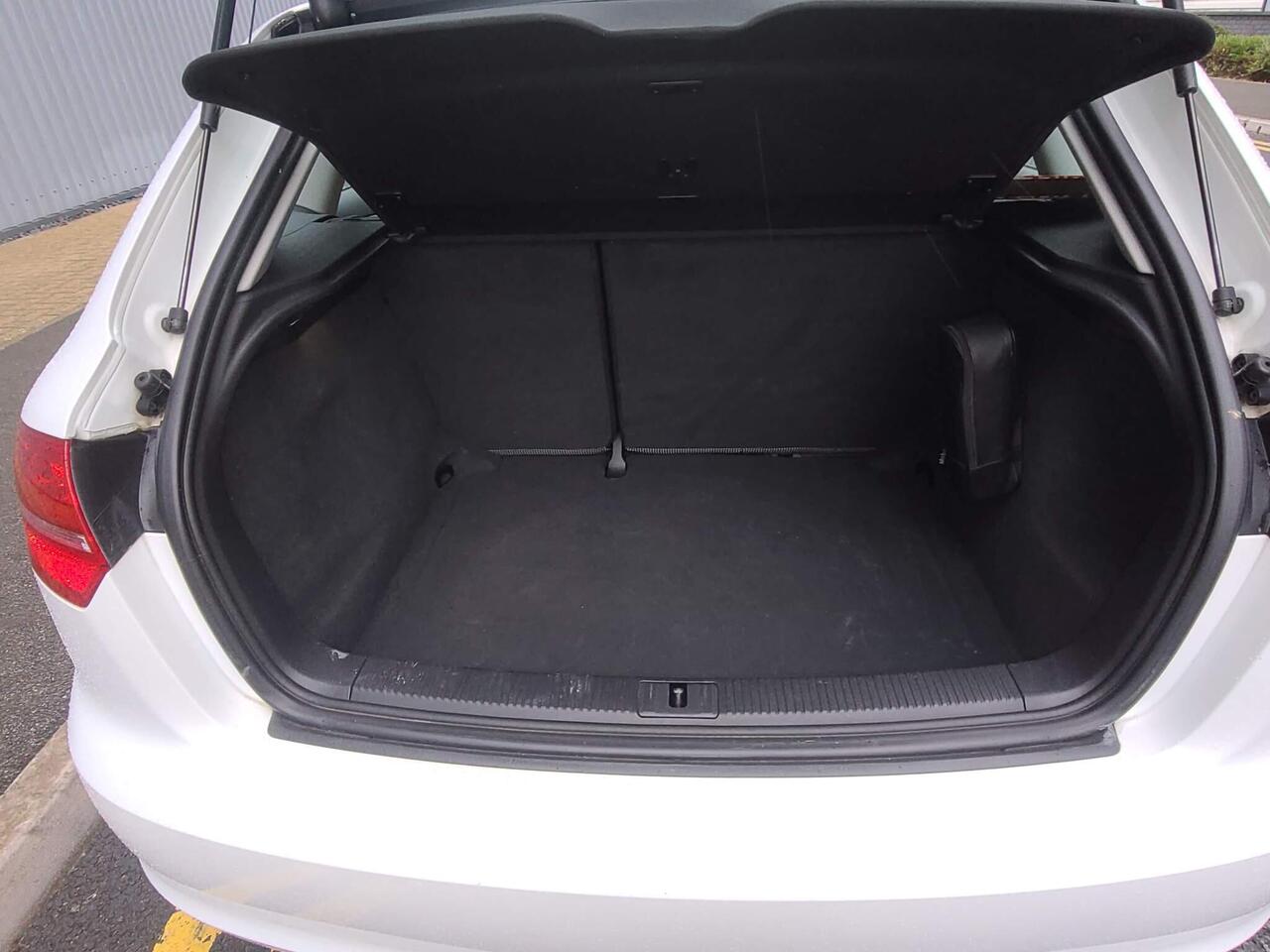Audi A3 — photo 26
