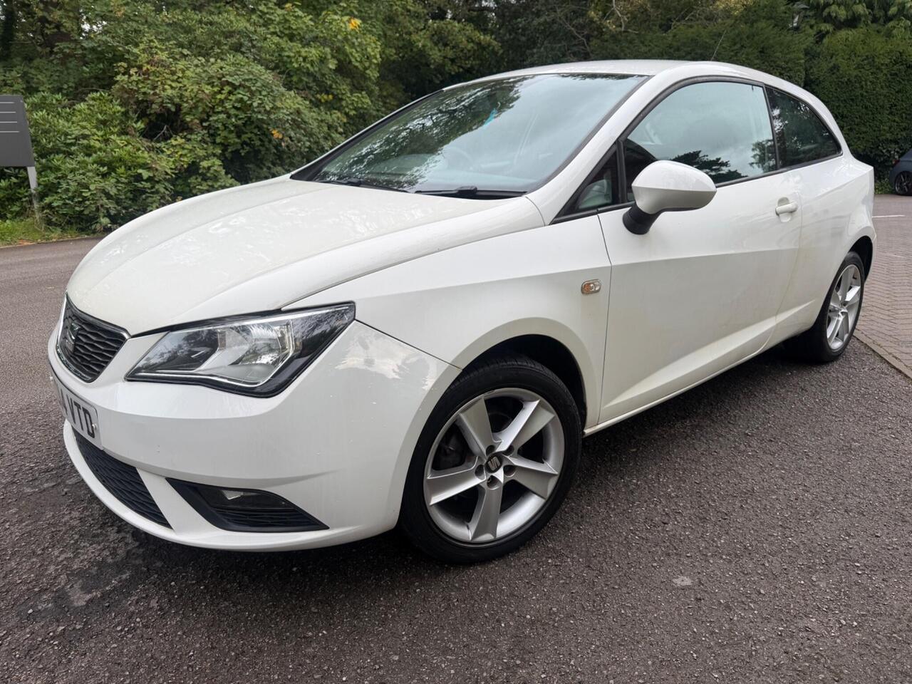 SEAT Ibiza — photo 2