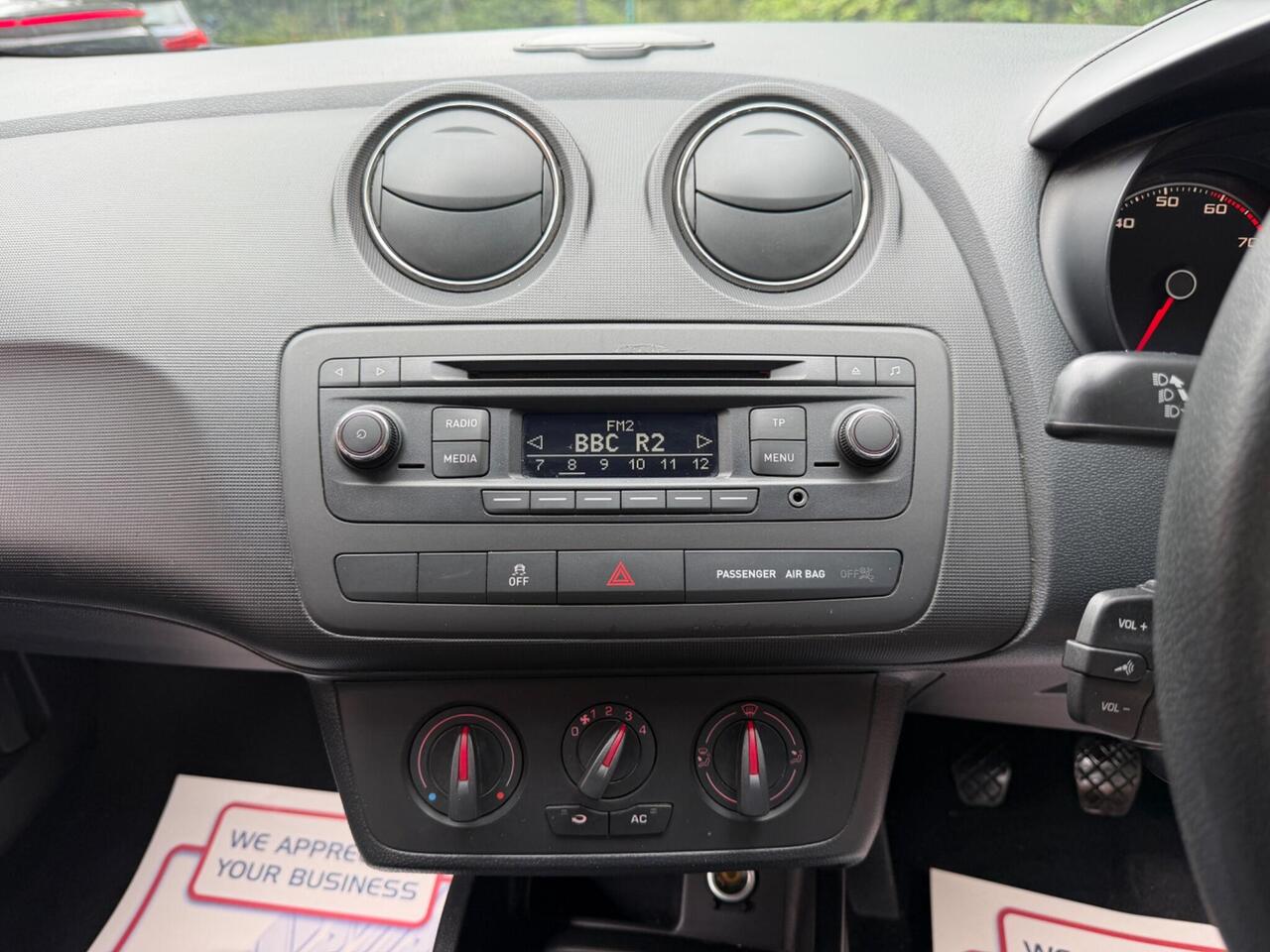 SEAT Ibiza — photo 21