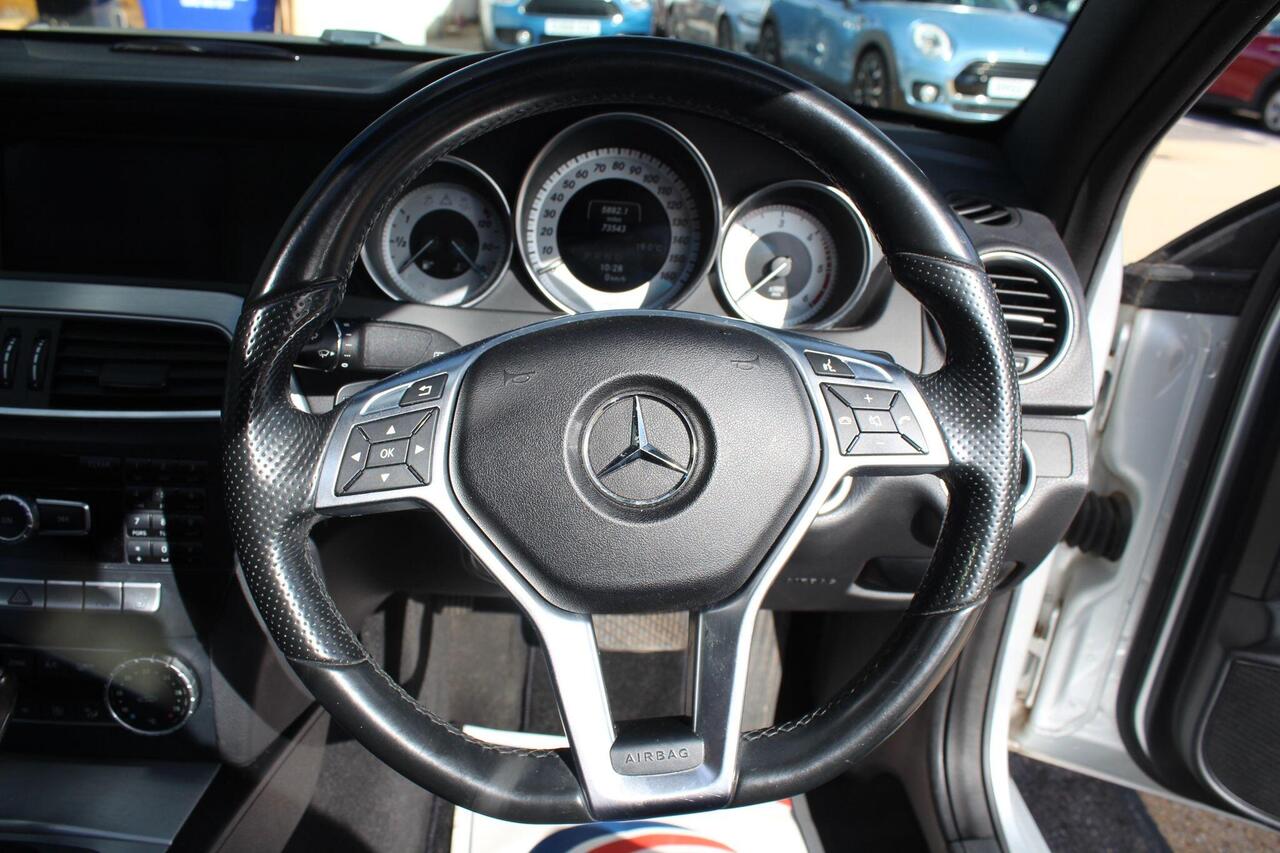 Mercedes-Benz C Class — photo 16