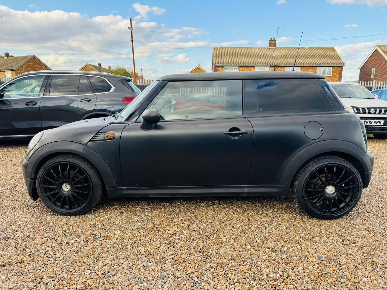 MINI Hatch — photo 10