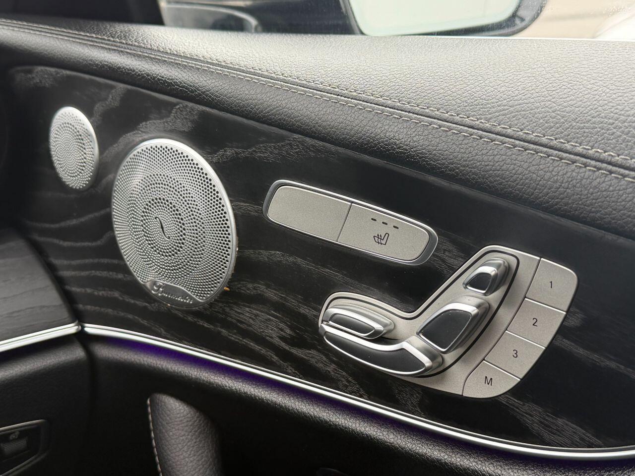 Mercedes-Benz E Class — photo 20