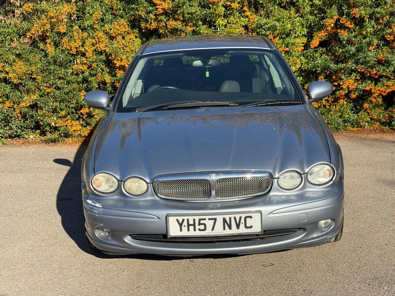 Jaguar X-Type — photo 2