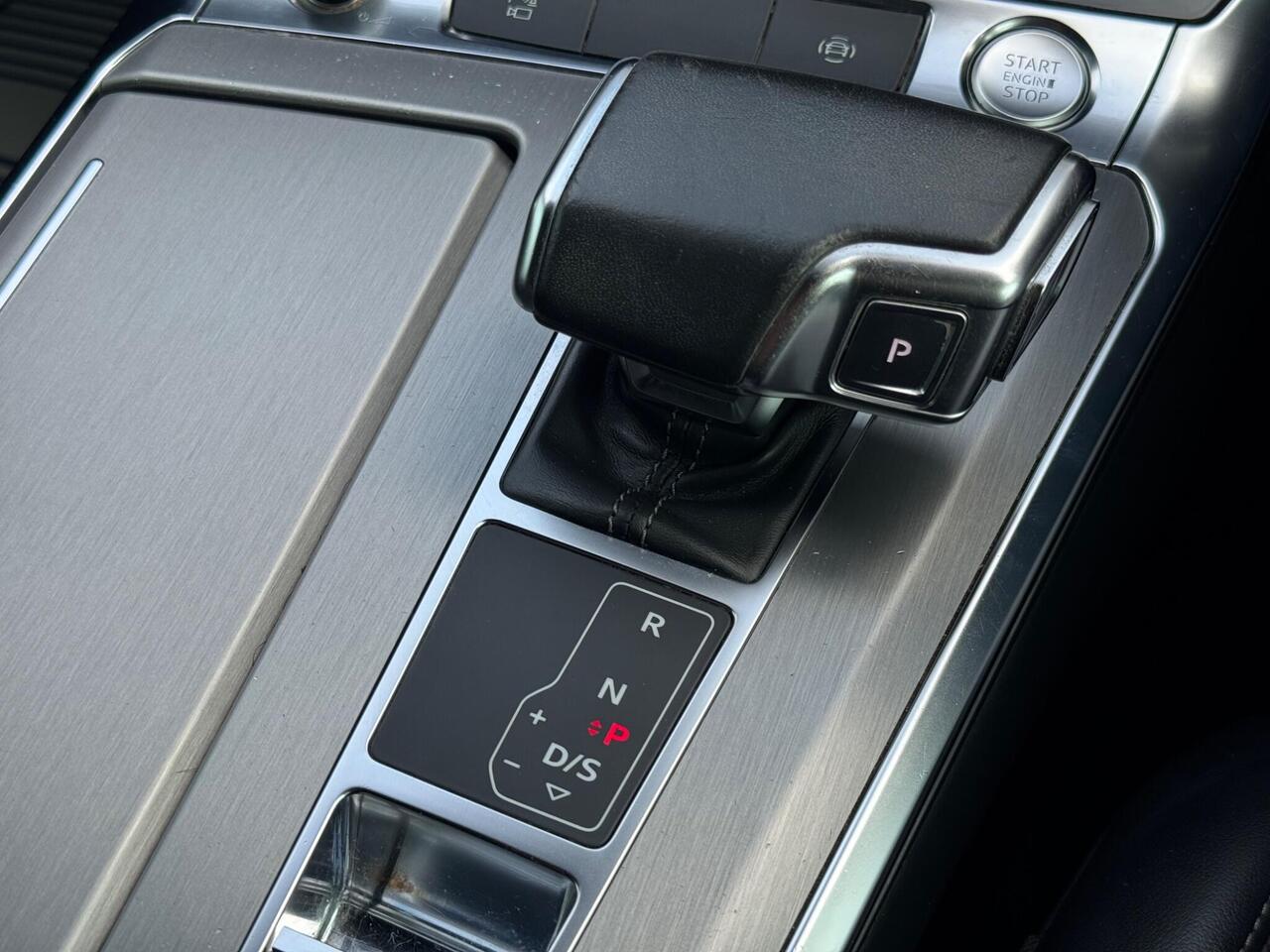 Audi A6 Saloon — photo 54