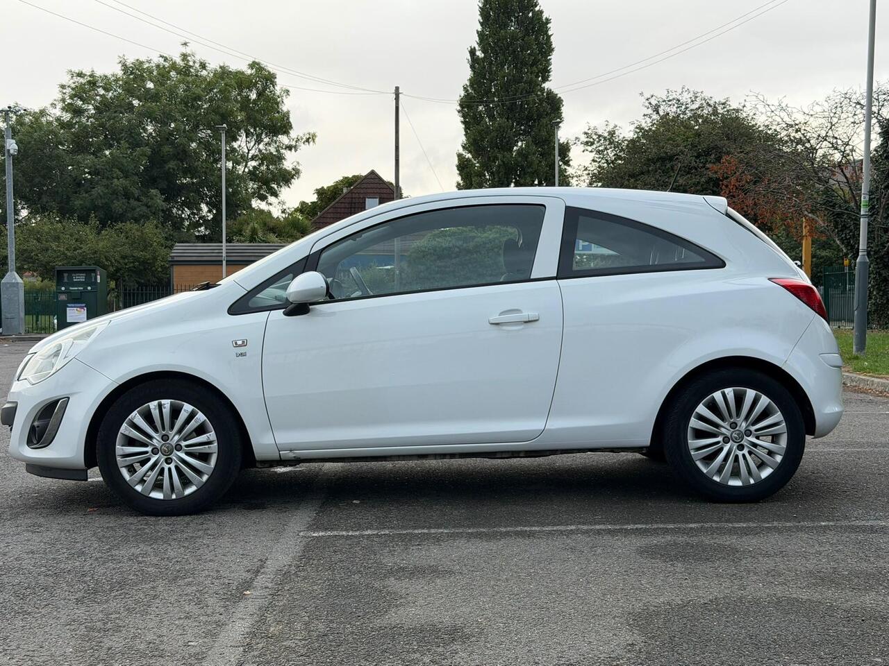 Vauxhall Corsa — photo 7