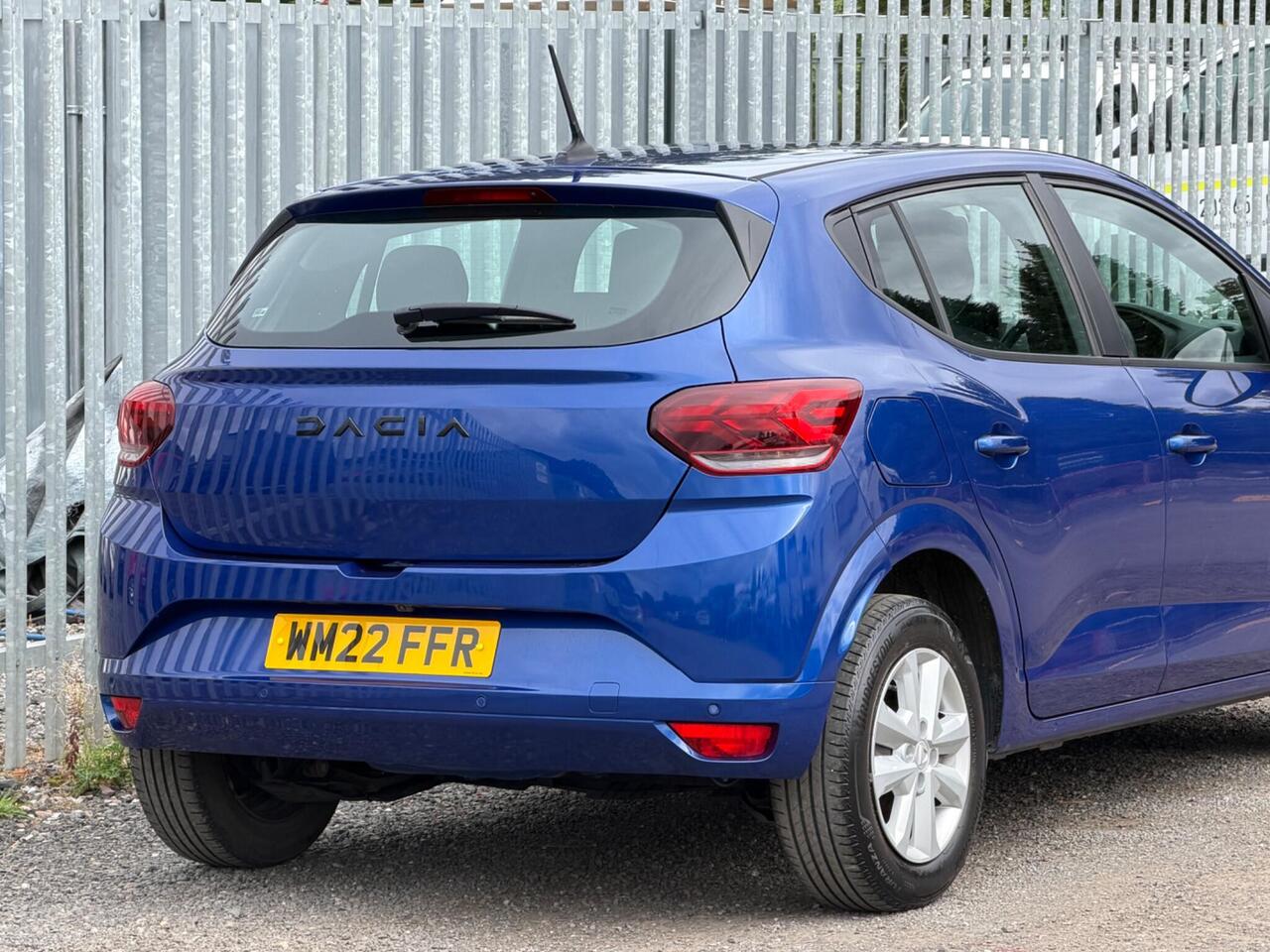 Dacia Sandero — photo 12