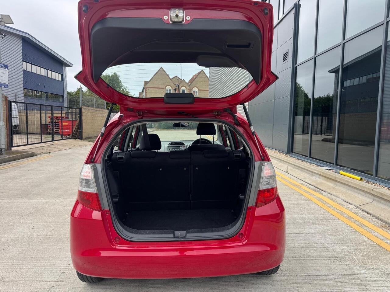 Honda Jazz — photo 28