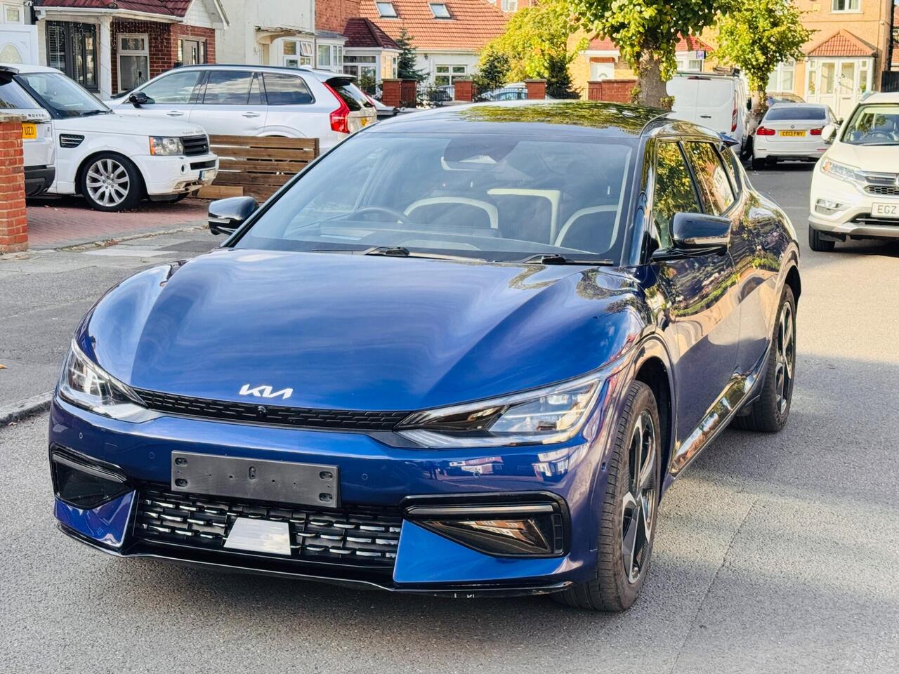 Kia EV6 — photo 3