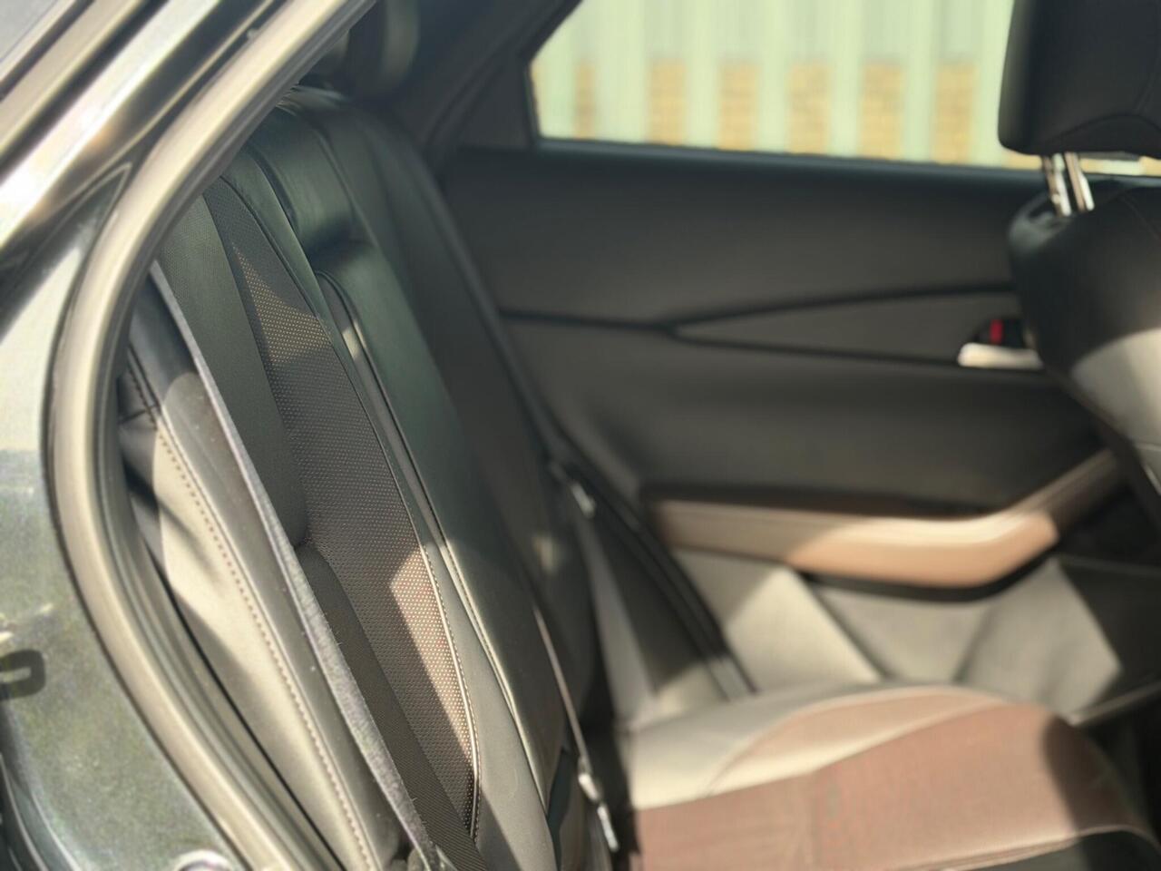 Mazda CX-30 — photo 26
