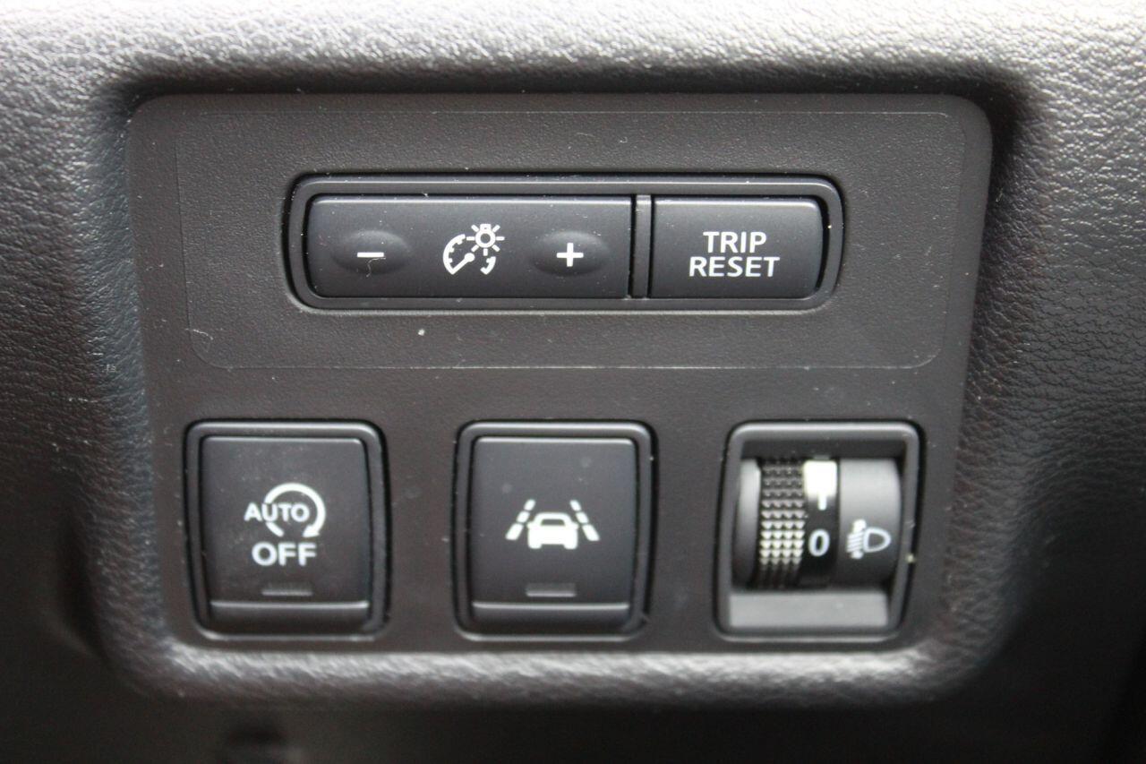 Nissan Micra — photo 27