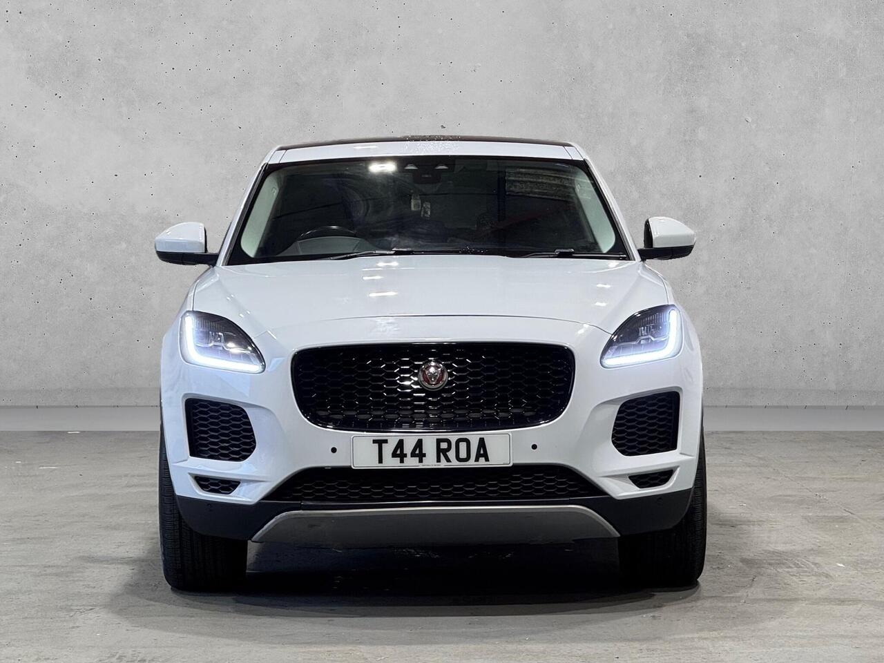 Jaguar E-PACE — photo 5