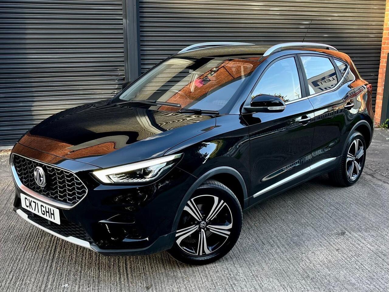 MG MG ZS — photo 10