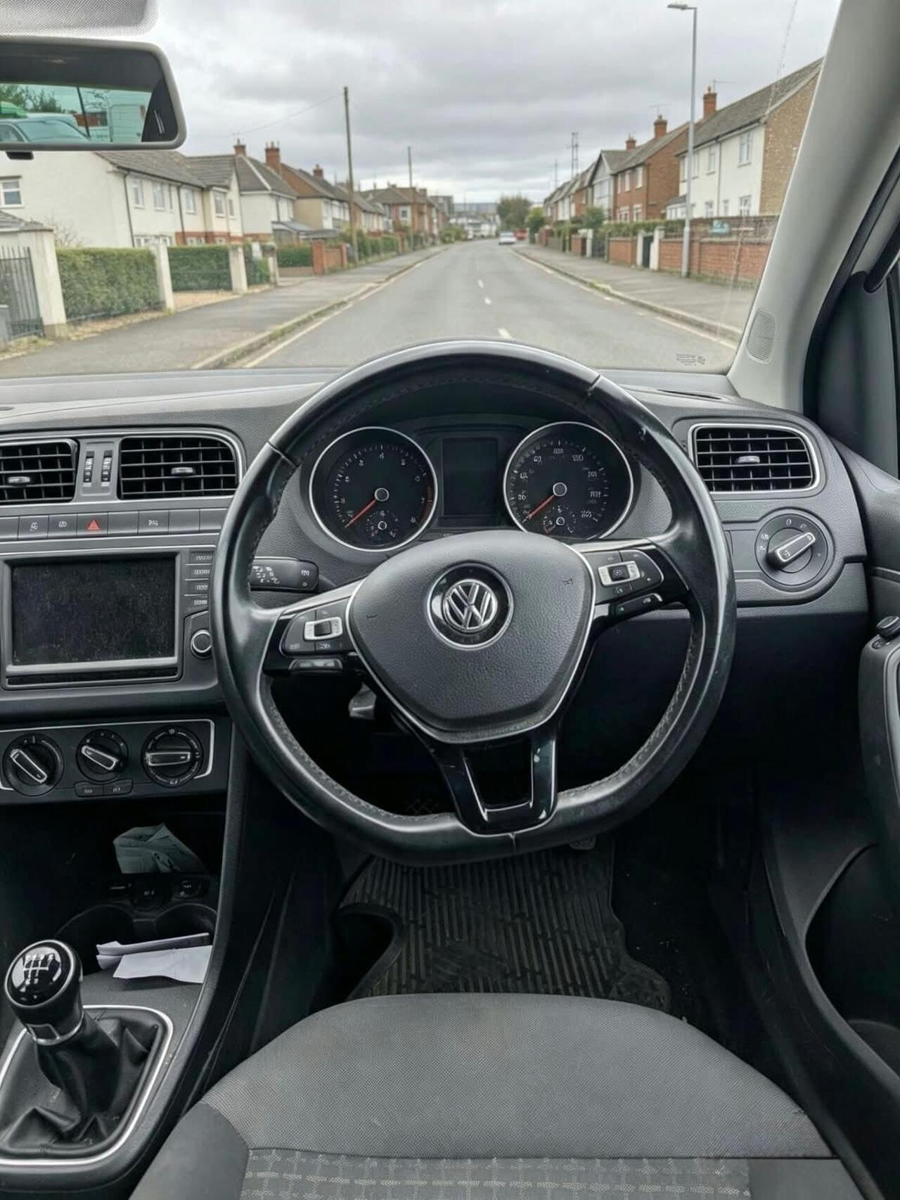 Volkswagen Polo — photo 7