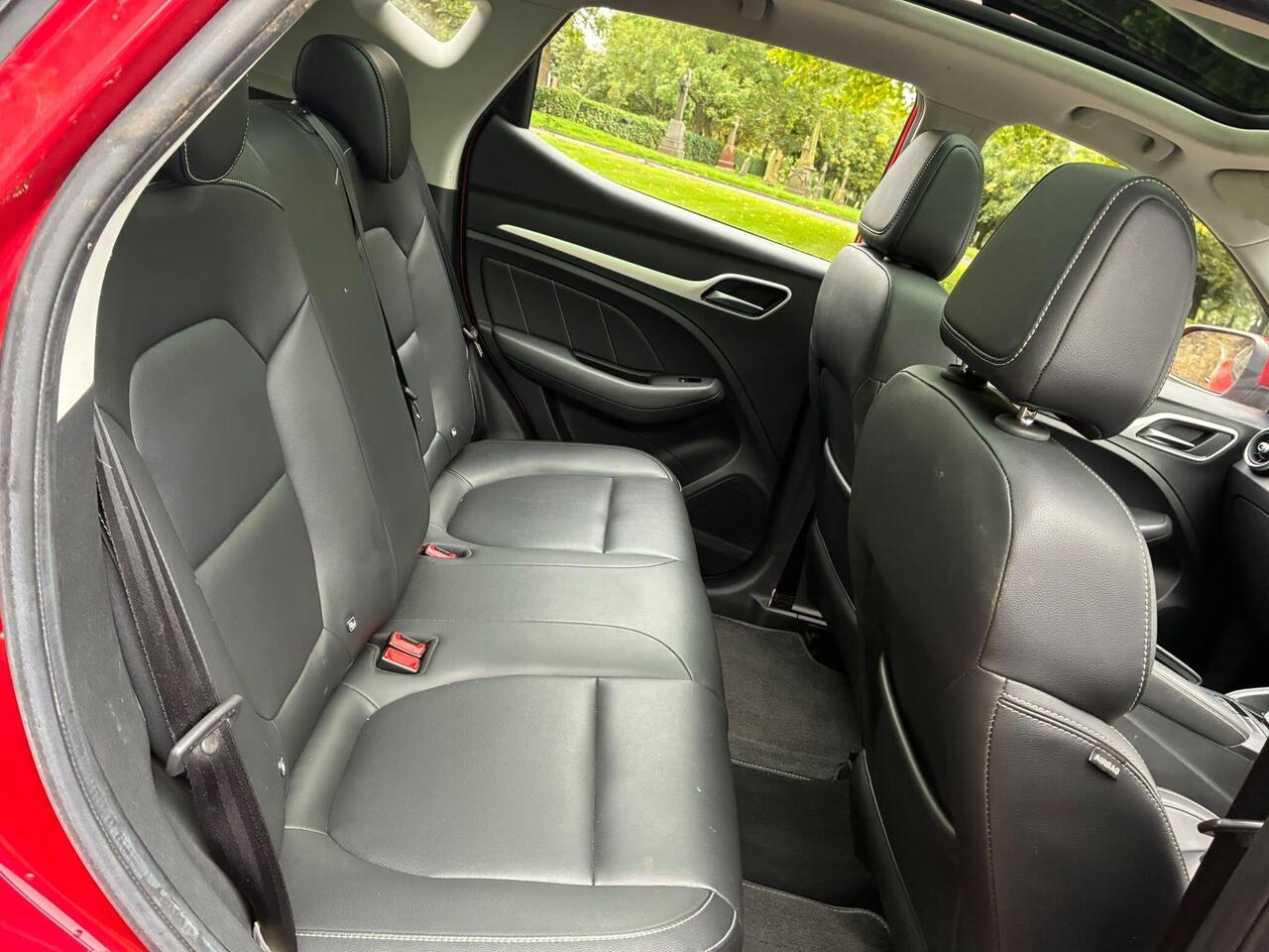 MG MG ZS — photo 24