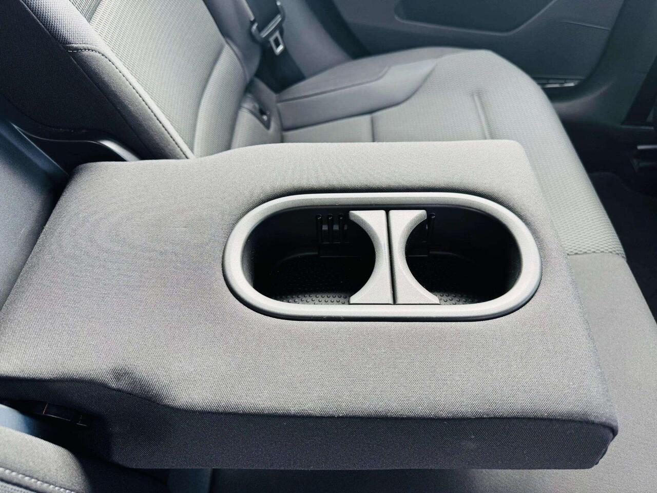 Volkswagen Golf — photo 24