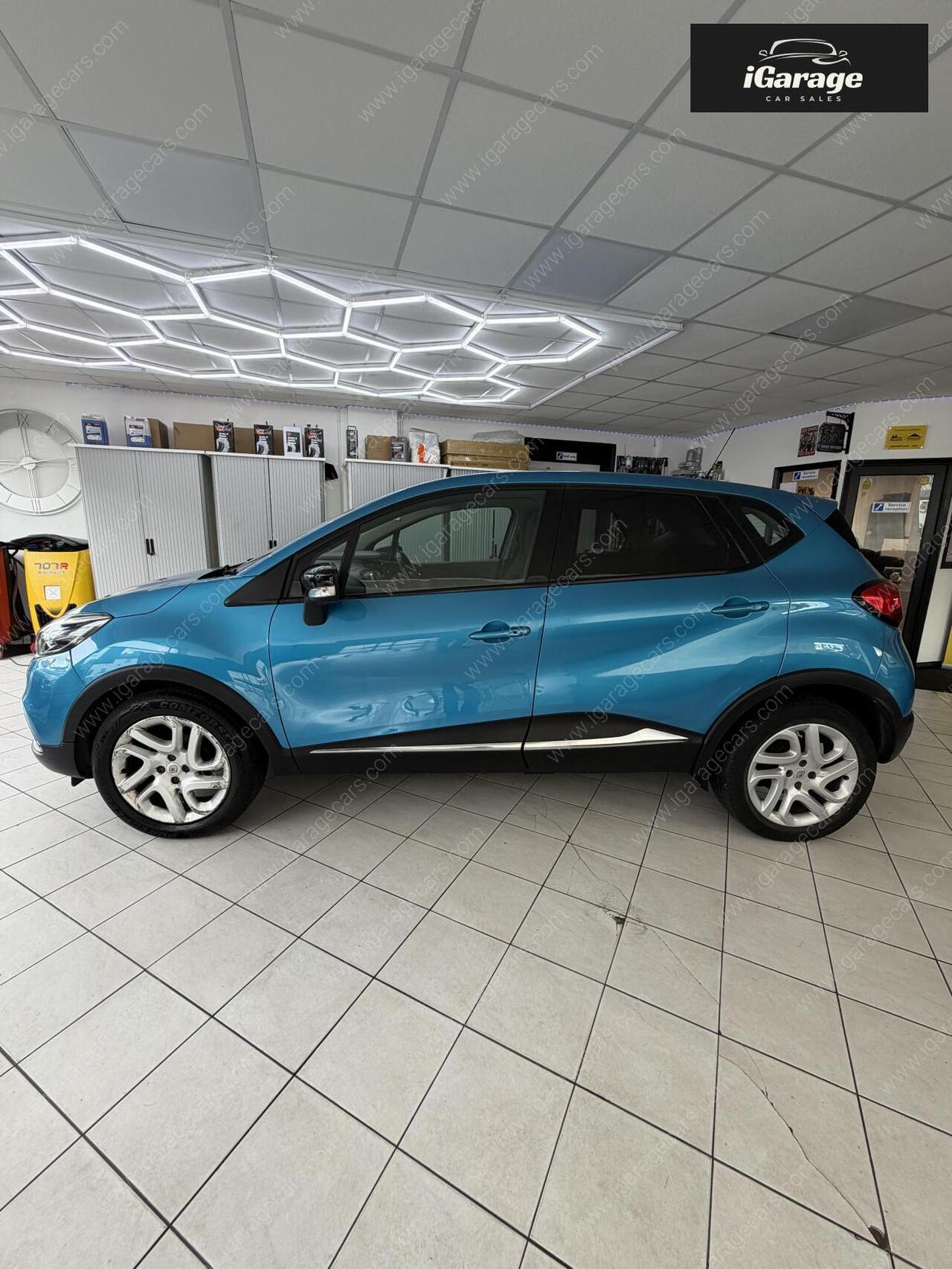 Renault Captur — photo 3