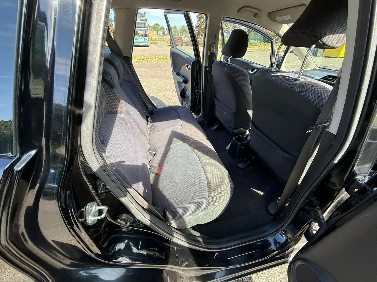 Honda Jazz — photo 36
