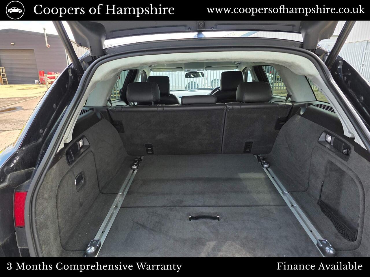 Jaguar XF — photo 24