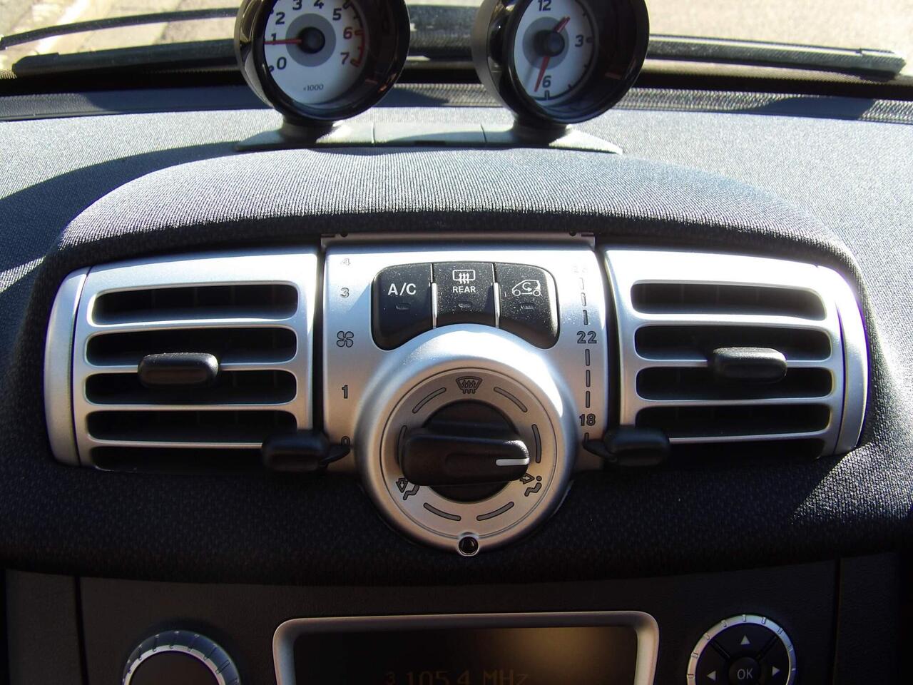 Smart fortwo — photo 29