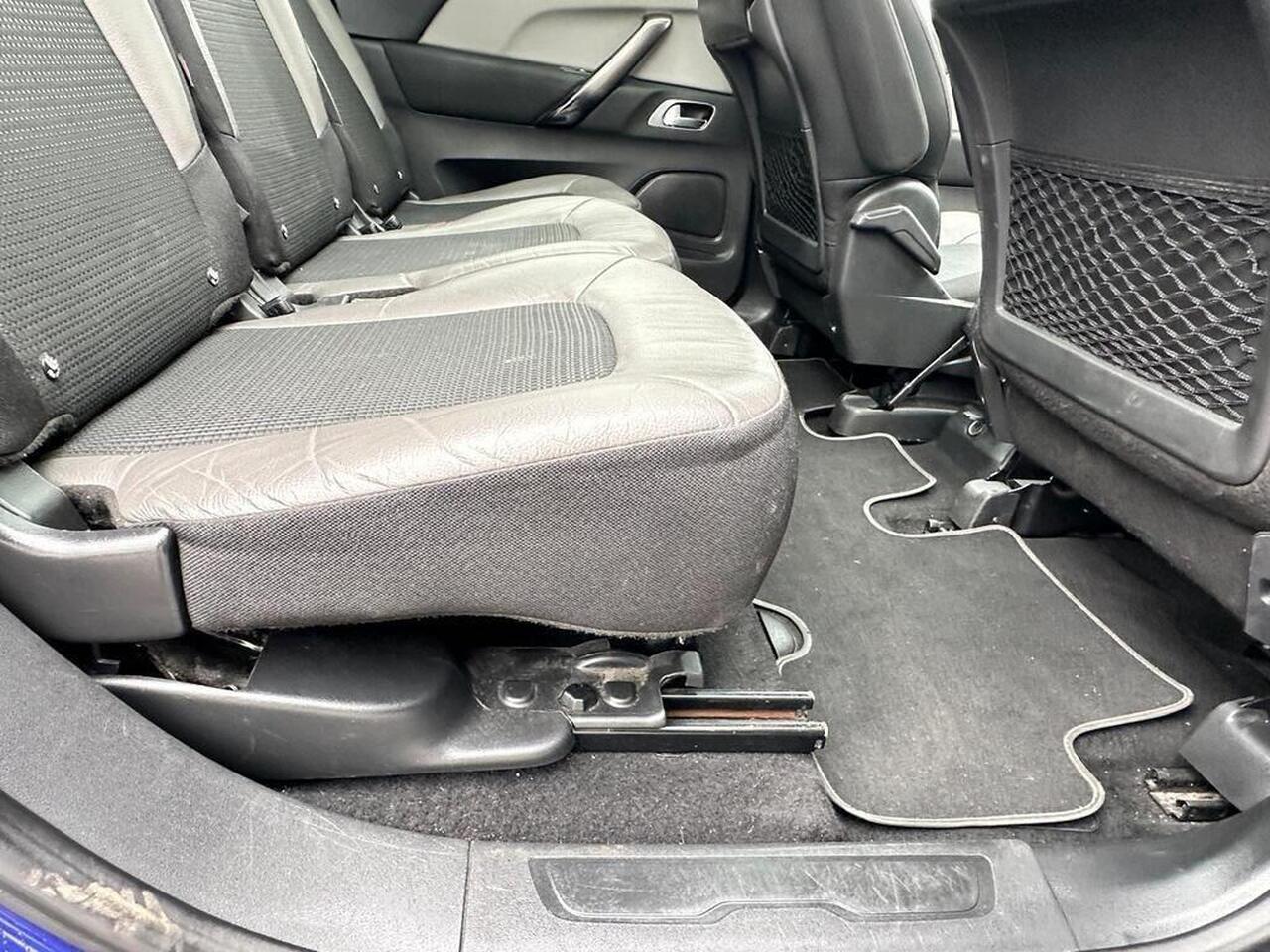 Citroen Grand C4 SpaceTourer — photo 46