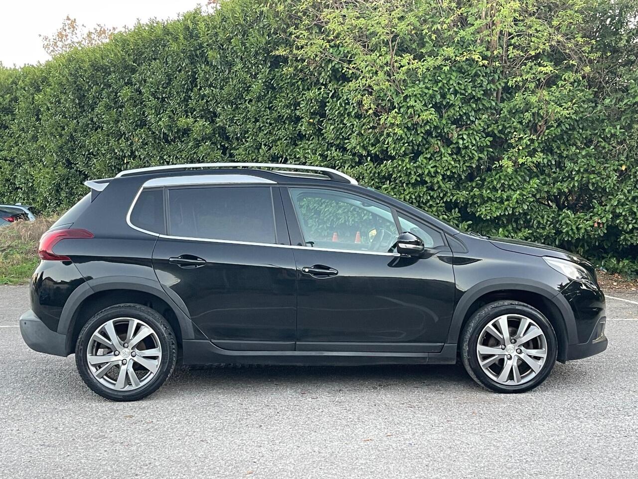 Peugeot 2008 — photo 15